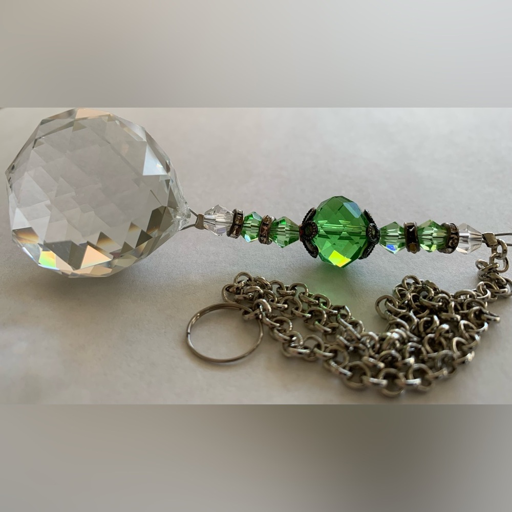 New vintage Crystal Feng Shui / purse charm